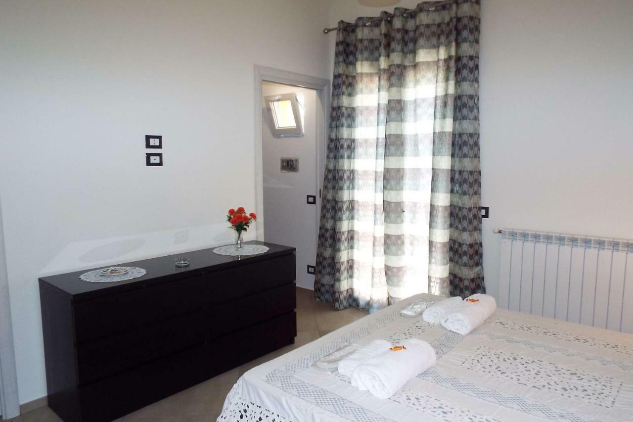 Cefalu Studio Room And Apartments Exteriör bild